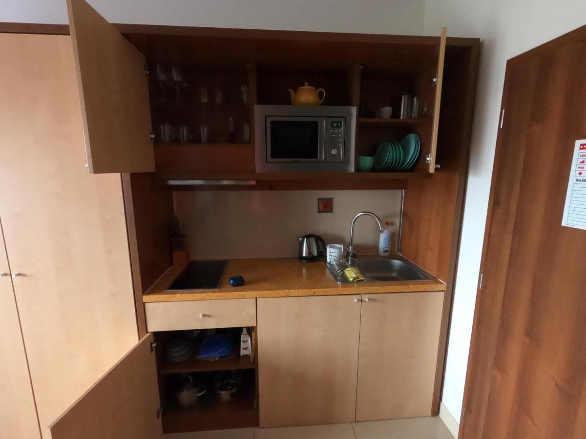 Sunny Apartment With Terrace Tatragolf H104 فيلكا لومنيكا المظهر الخارجي الصورة